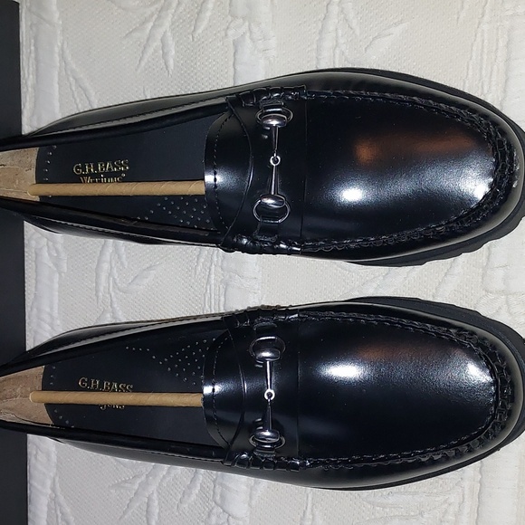 G.H. Bass Lianna Bit Super Lug Loafer - Picture 2 of 10